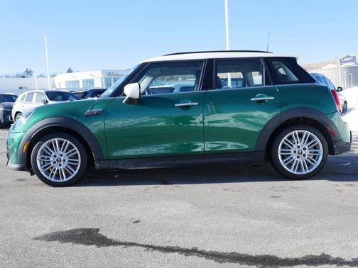 2023 MINI Hardtop Cooper