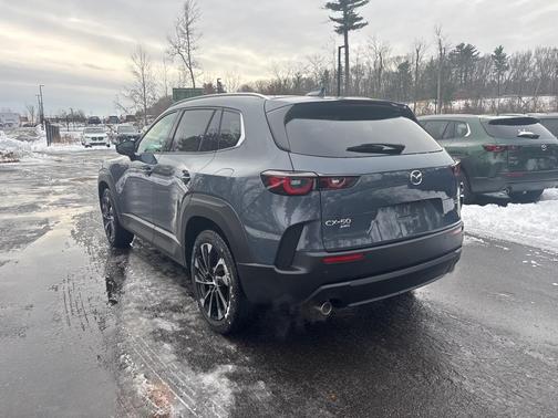 2026 Mazda CX-50 Premium Plus