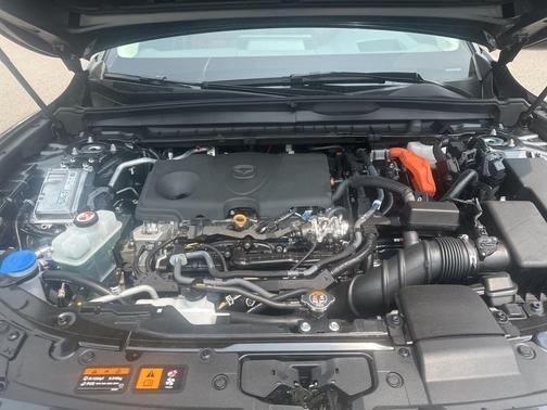 2025 Mazda CX-50 Hybrid Premium Plus Package