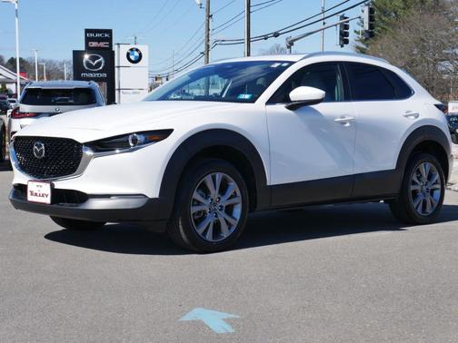 Snowflake White Pearl Mica 2025 Mazda CX-30 2.5 S Preferred Package