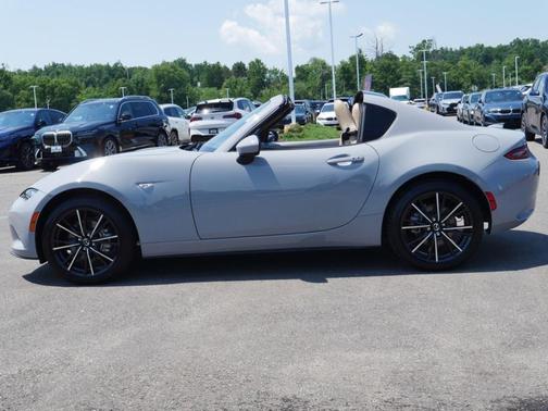 Aero Gray 2024 Mazda MX-5 Miata Grand Touring