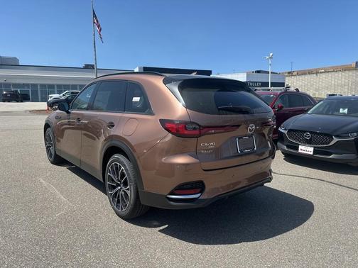 2025 Mazda CX-70 PHEV Premium Package