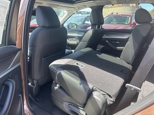 2025 Mazda CX-70 PHEV Premium Package