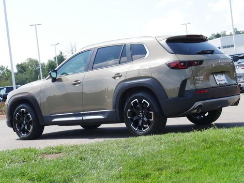 Zircon Sand Metallic 2024 Mazda CX-50 2.5 Turbo Meridian Edition