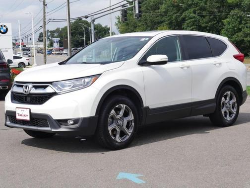 Diamond White Pearl 2018 Honda CR-V EX