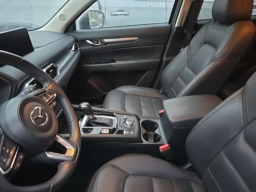 2023 Mazda CX-5 2.5 S Preferred Package