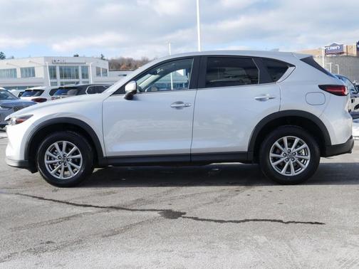 2023 Mazda CX-5 2.5 S Preferred Package