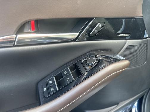 2025 Mazda CX-30 Premium Package