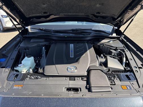 Jet Black Mica 2026 Mazda CX-70 SCP