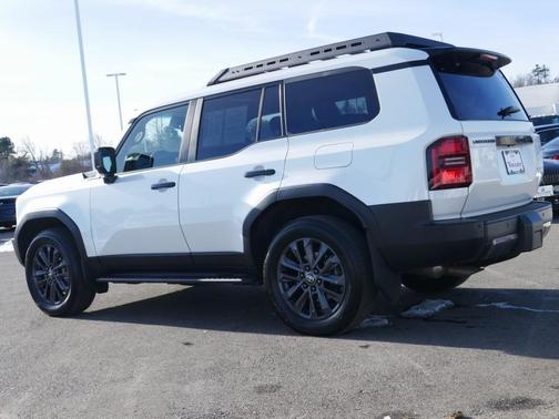 2025 Toyota Land Cruiser Base