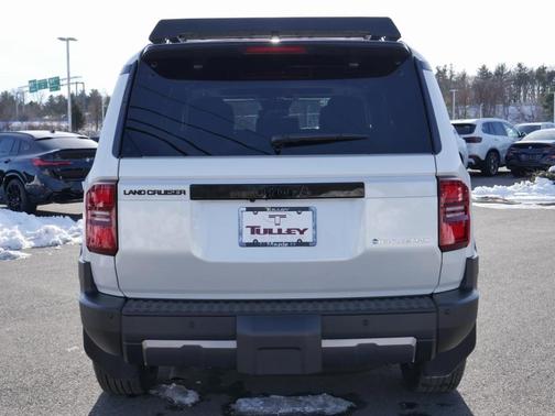 2025 Toyota Land Cruiser Base