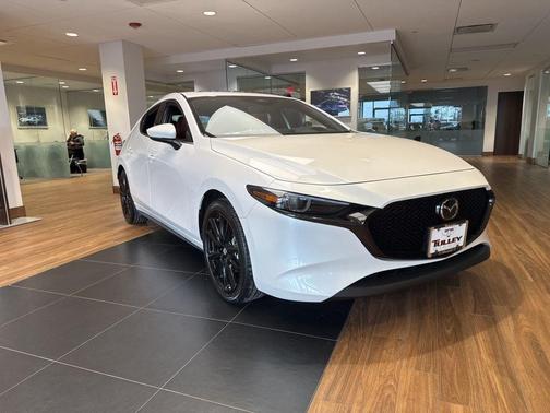 Snowflake White Pearl 2026 Mazda Mazda3 FWD w/Premium Package