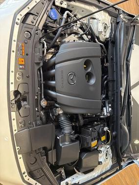 Snowflake White Pearl 2026 Mazda Mazda3 FWD w/Premium Package