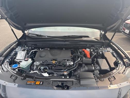 2025 Mazda CX-50 Hybrid Preferred Package
