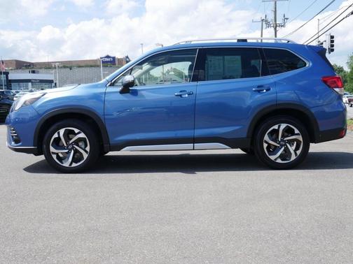 2023 Subaru Forester 2.5i Touring