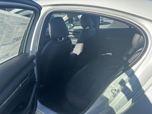2025 Mazda Mazda3 FWD w/Select Package