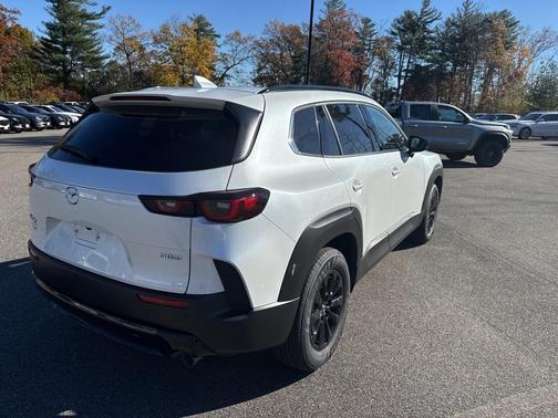 2026 Mazda CX-50 Premium