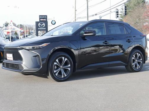 2024 Toyota bZ4X XLE