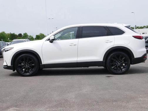 Snowflake White Pearl 2023 Mazda CX-9 Touring Plus
