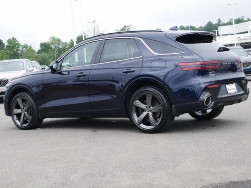 2023 Genesis GV70 2.5T