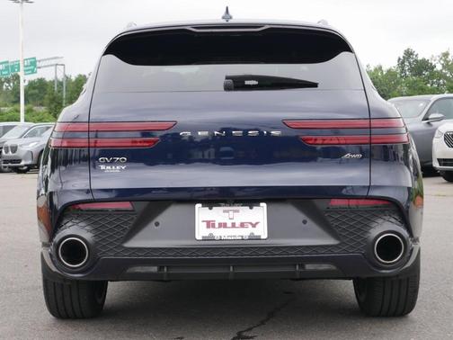 2023 Genesis GV70 2.5T