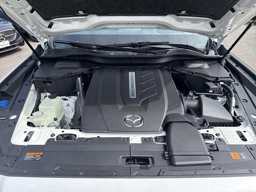 Rhodium White Premium 2026 Mazda CX-70 SCP