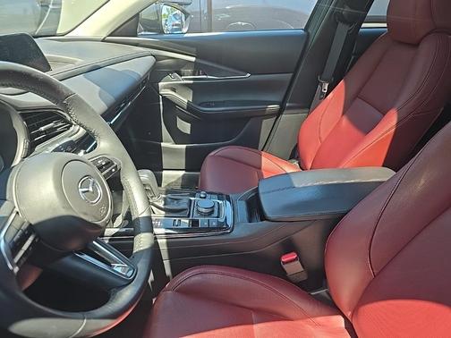 2024 Mazda CX-30 CE