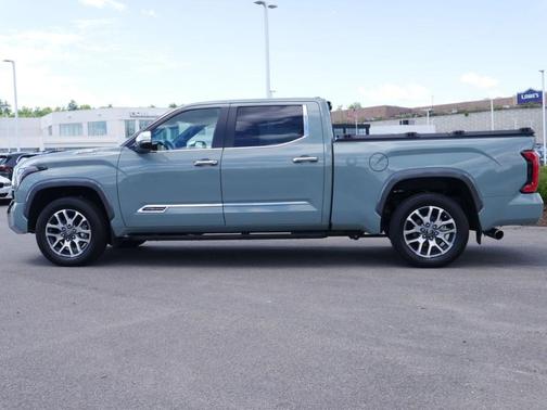 Lunar 2025 Toyota Tundra Hybrid 1794 Edition