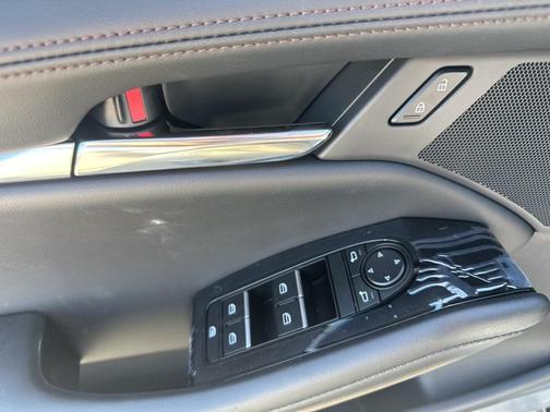 2025 Mazda Mazda3 FWD w/Preferred Package
