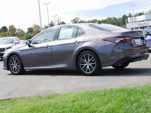 2021 Toyota Camry XLE
