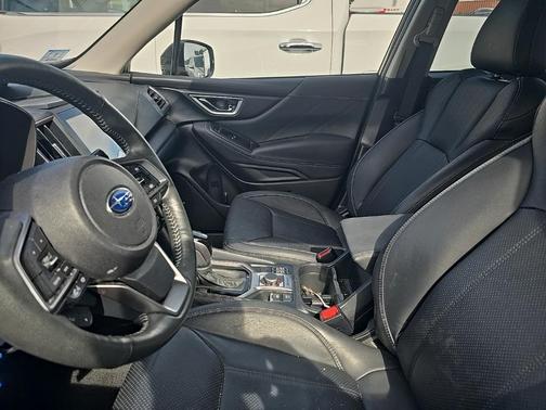 2022 Subaru Forester Touring