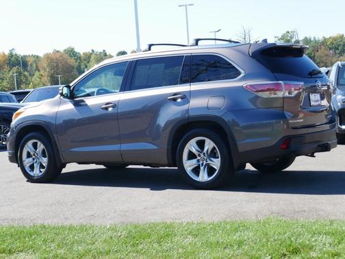 2016 Toyota Highlander Limited Platinum