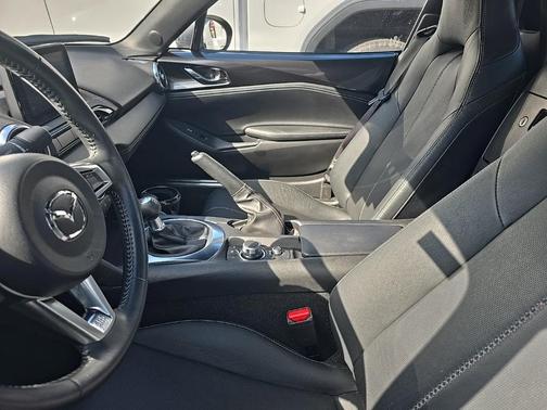2022 Mazda MX-5 Miata Grand Touring