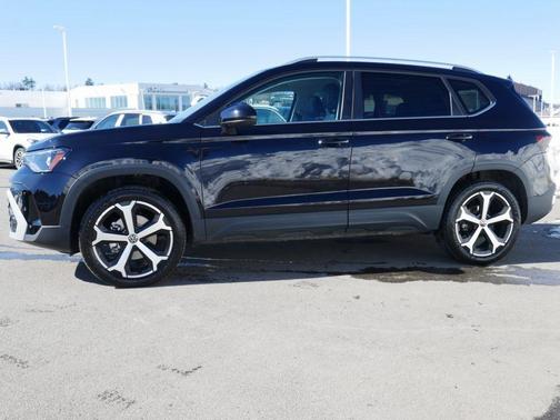 2025 Volkswagen Taos 1.5T SEL