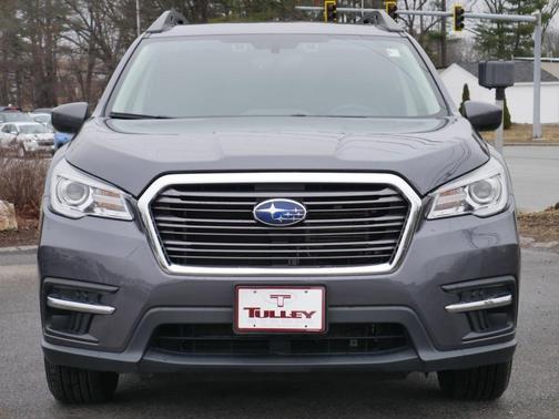 Magnetite Gray Metallic 2022 Subaru Ascent Premium 8-Passenger