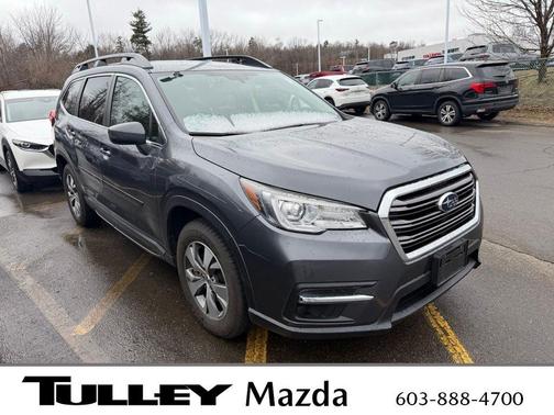 Magnetite Gray Metallic 2022 Subaru Ascent Premium 8-Passenger