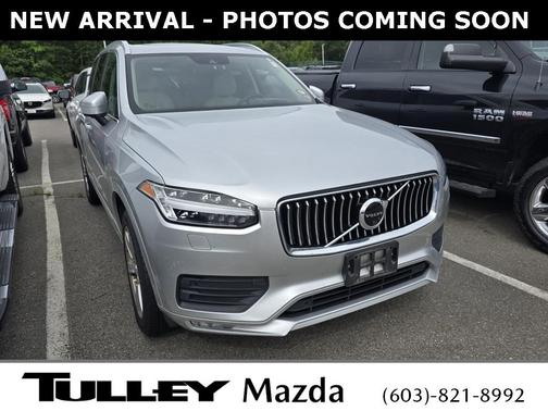 2020 Volvo XC90 T6 Momentum 7 Passenger