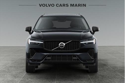 2024 Volvo XC60 Recharge Plug-In Hybrid T8 Plus Dark Theme