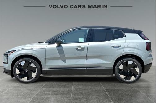 2025 Volvo EX30 Twin Motor Plus