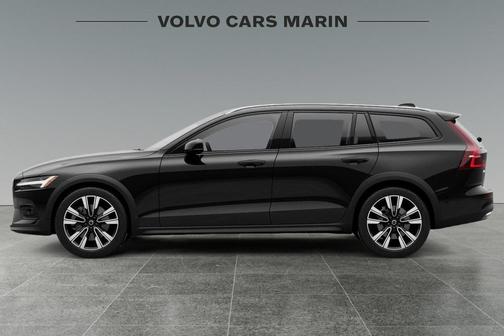 2023 Volvo V60 Cross Country B5 Ultimate