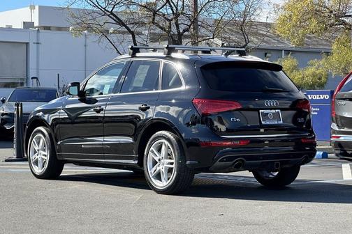 Brilliant Black 2016 Audi Q5 3.0T Premium Plus