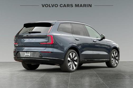 2025 Volvo EX90 Twin Motor Performance Ultra