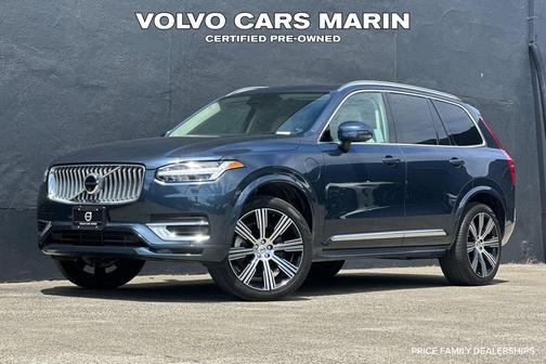 Denim Blue Metallic 2025 Volvo XC90 Plug-In Hybrid T8 Ultra 6-Seater