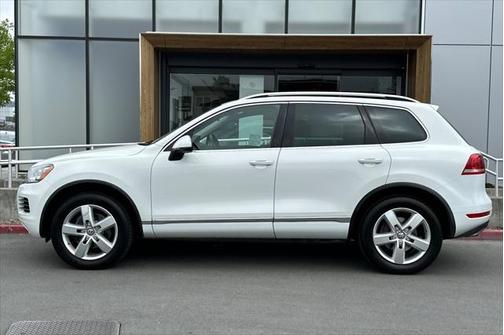 2013 Volkswagen Touareg VR6 Lux