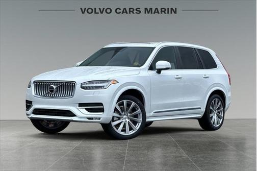 2025 Volvo XC90 B5 Core