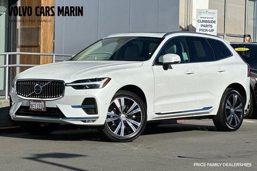 2023 Volvo XC60 B5 Plus Bright Theme