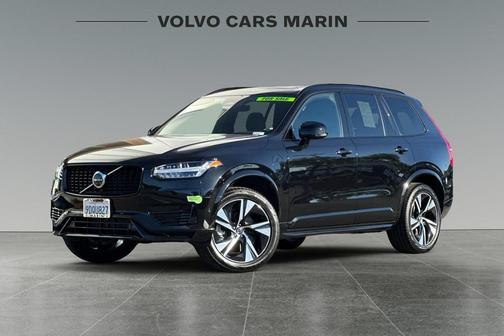 2023 Volvo XC90 Recharge Plug-In Hybrid T8 Plus Dark Theme 7-Seater