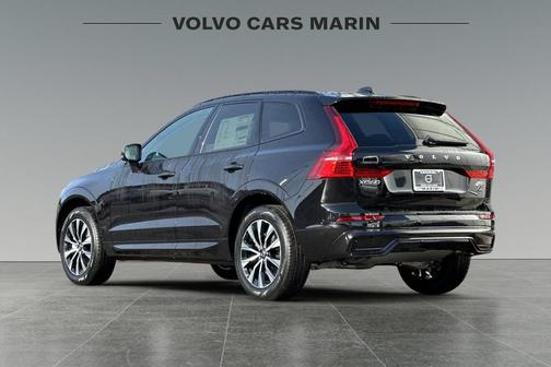 2025 Volvo XC60 B5 Core