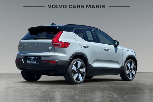 2024 Volvo XC40 Recharge Pure Electric Twin Ultimate
