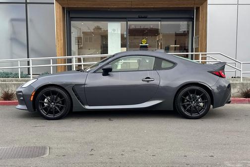 2024 Toyota GR86 Premium